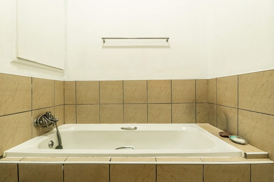 2 Bedroom Property for Sale in Kraaifontein Western Cape